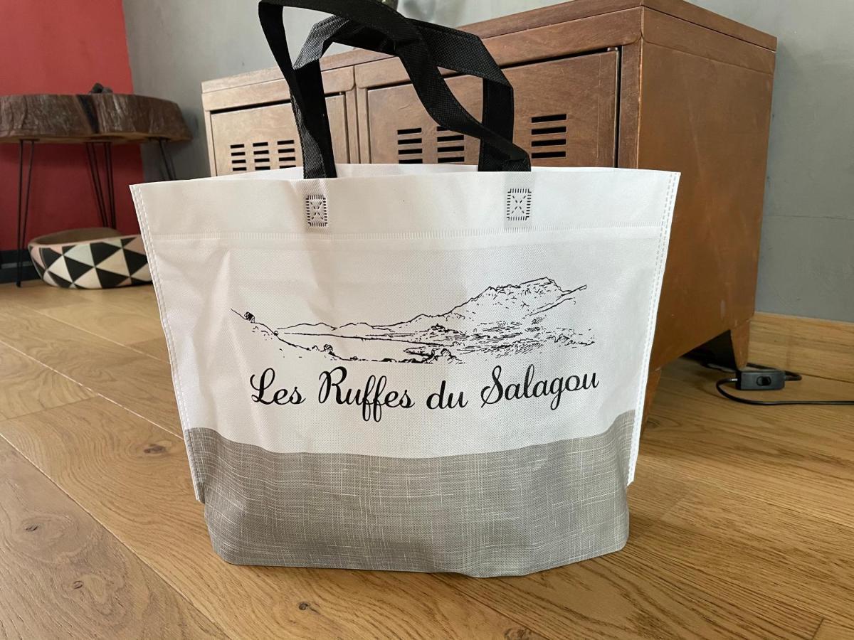 Clermont-lʼHérault Bungalow Les Ruffes Du Salagou المظهر الخارجي الصورة